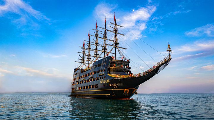 Alanya Sea King Party Cruise
